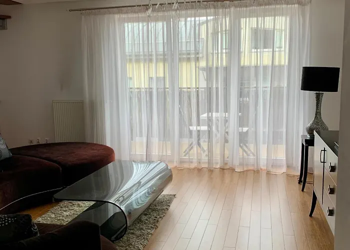 Apartament Pychowicka 18 *